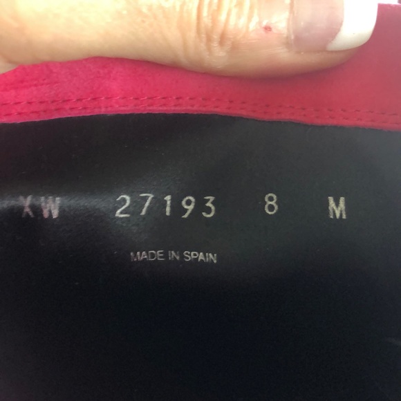 Stuart Weitzman hot pink suede Demi Benatar bootie - Picture 9 of 9